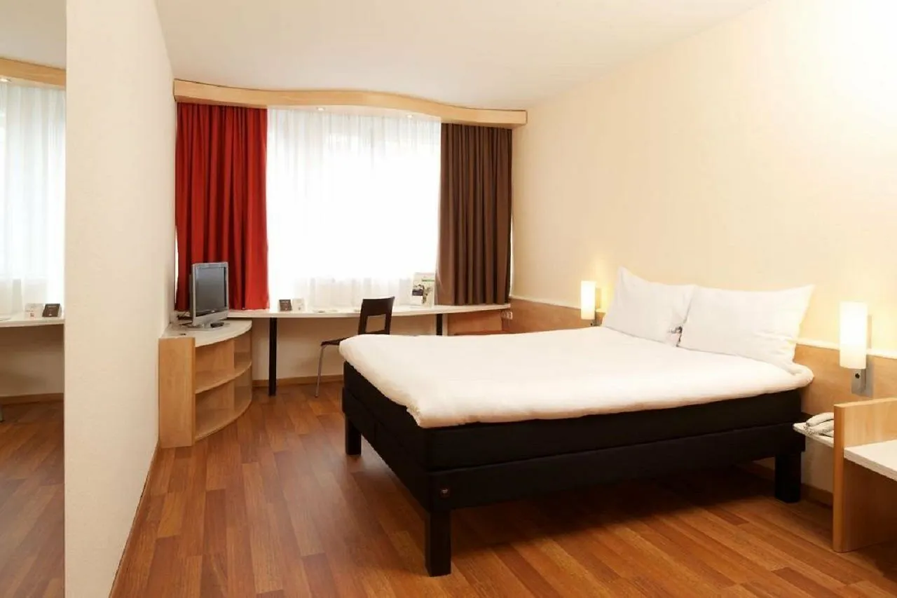 Ibis Budapest City