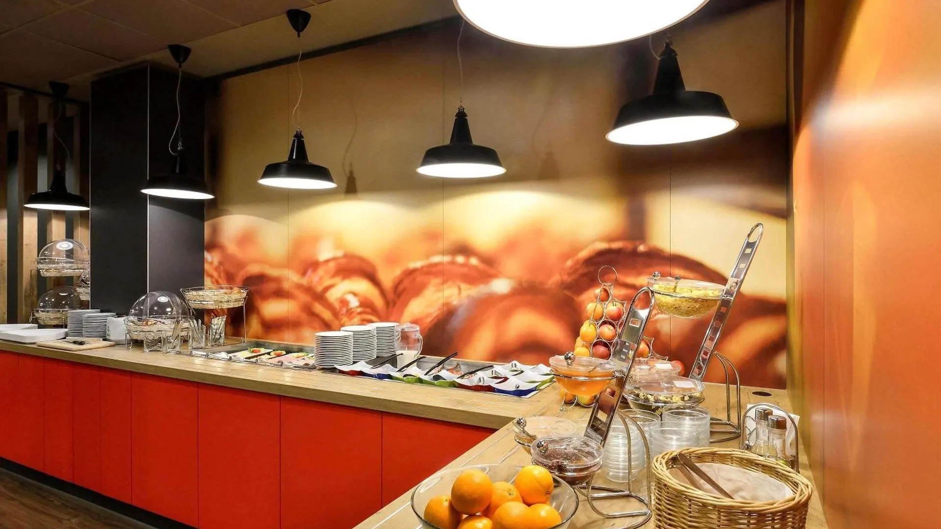 Ibis Budapest City 3*,